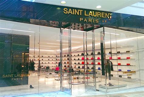 how much discount does ysl employees get|ysl outlet store.